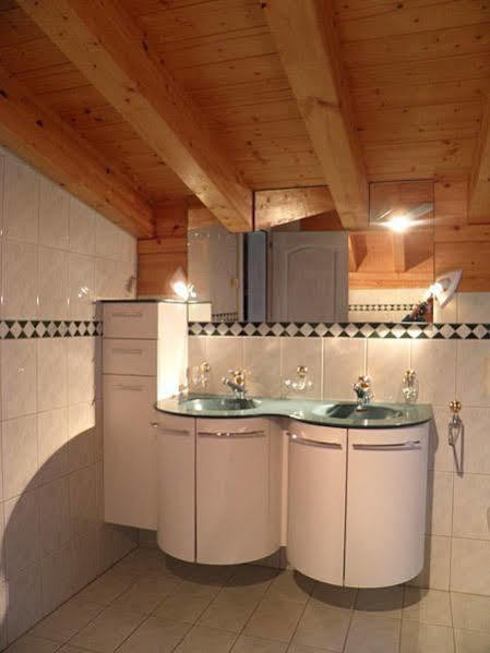 Apartmán Haus Alpenperle Saas-Almagell Exteriér fotografie